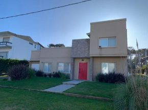 CASA Pinamar 10PAX a estrenar